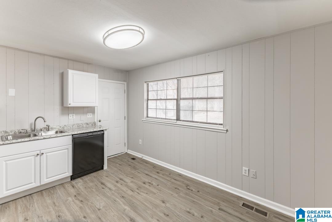 2714 Northwest Oakwood Road Huntsville, AL 35810 - Photo 18 of 20