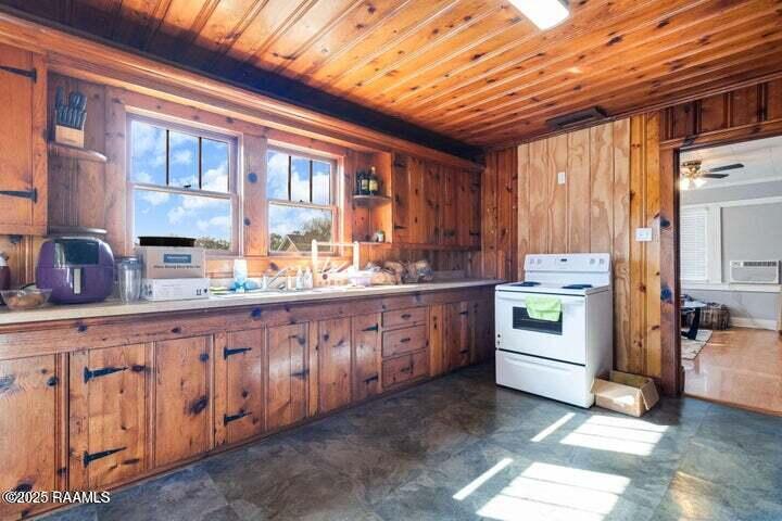 616 West St Louis Street Lafayette, LA 70506 - Photo 6 of 26 6