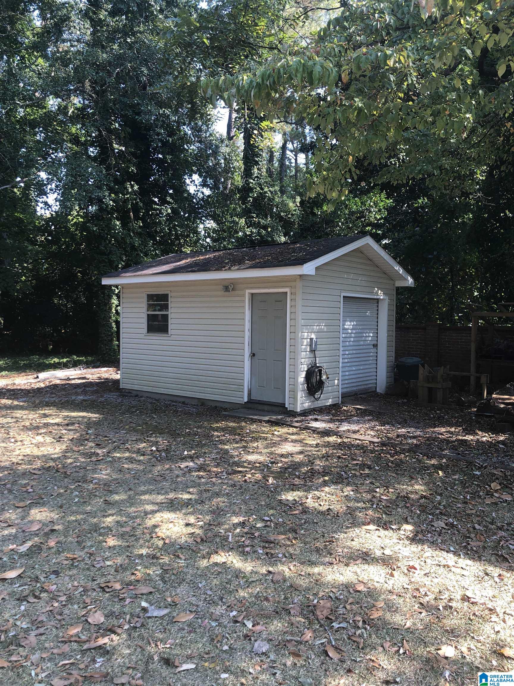 502 8th Street North Clanton, AL 35045 - Photo 30 of 34