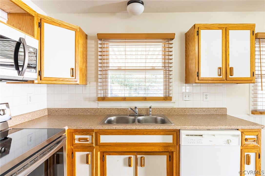 105 Huntington Road Colonial Heights, VA 23834 - Photo 14 of 29 Gallery Image 14