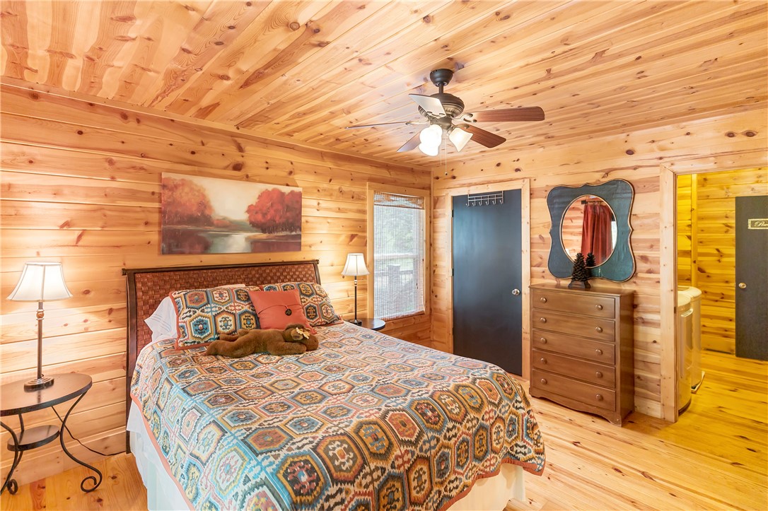 2034 Riley Road Seneca, SC 29678 - Photo 6 of 29 Gallery Image 6