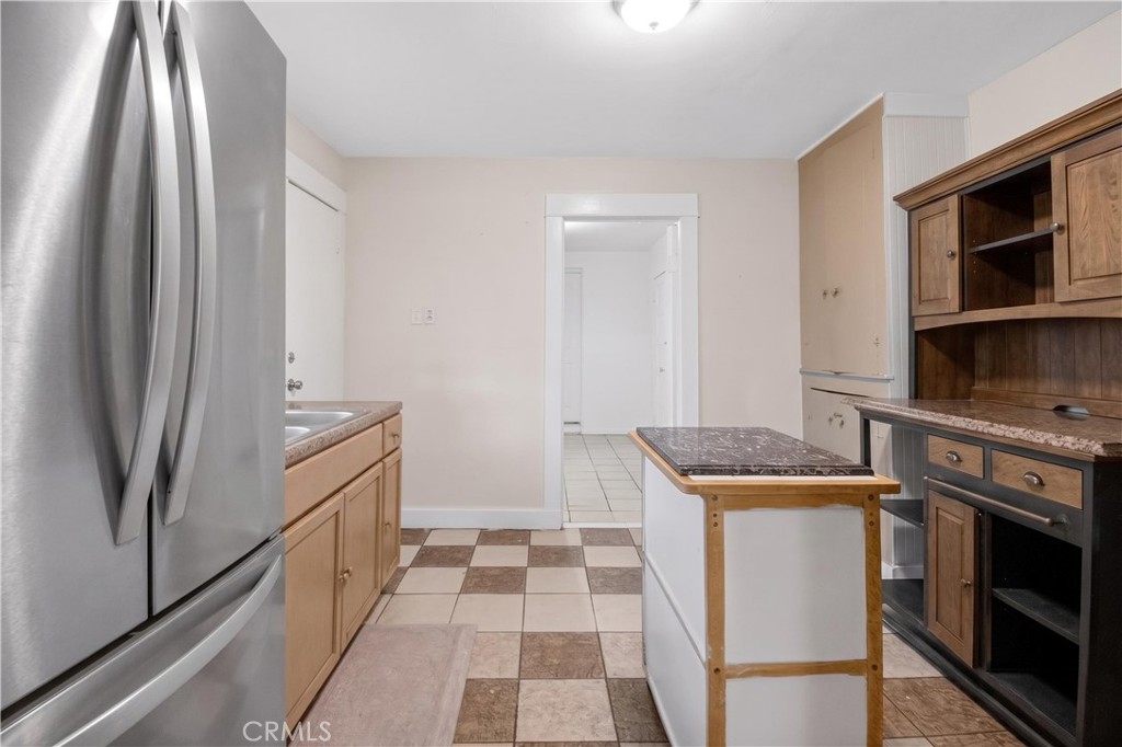 1132 Calhoun Street Redlands, CA 92374 - Photo 13 of 34