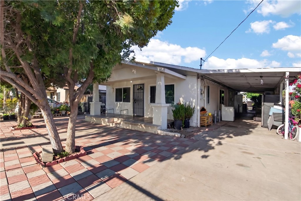 1132 Calhoun Street Redlands, CA 92374 - Photo 3 of 34