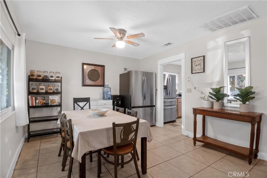 1132 Calhoun Street Redlands, CA 92374 - Photo 9 of 34