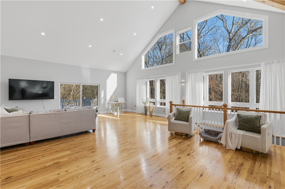 270 Brayton Road Tiverton, RI 02878 - Photo 2 of 26