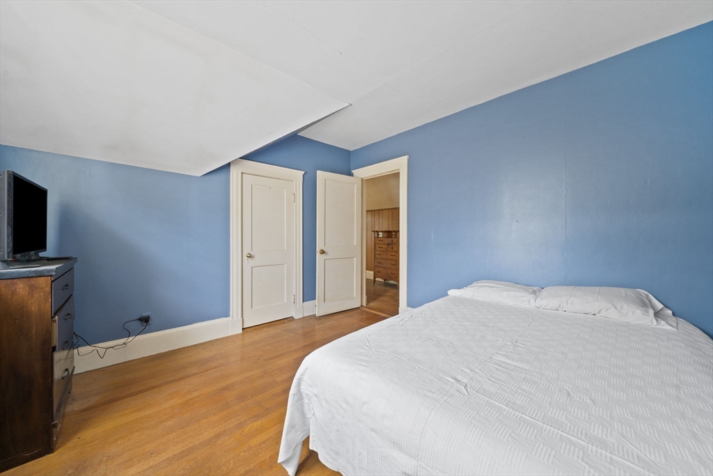 20 Fairbanks Road Milton, MA 02186 - Photo 19 of 35 Gallery Image 19