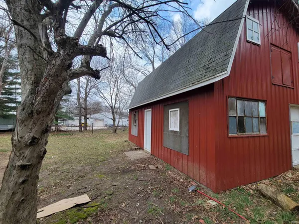 $150,000 | 24713 Penwell Avenue, Elkhart, IN 46516