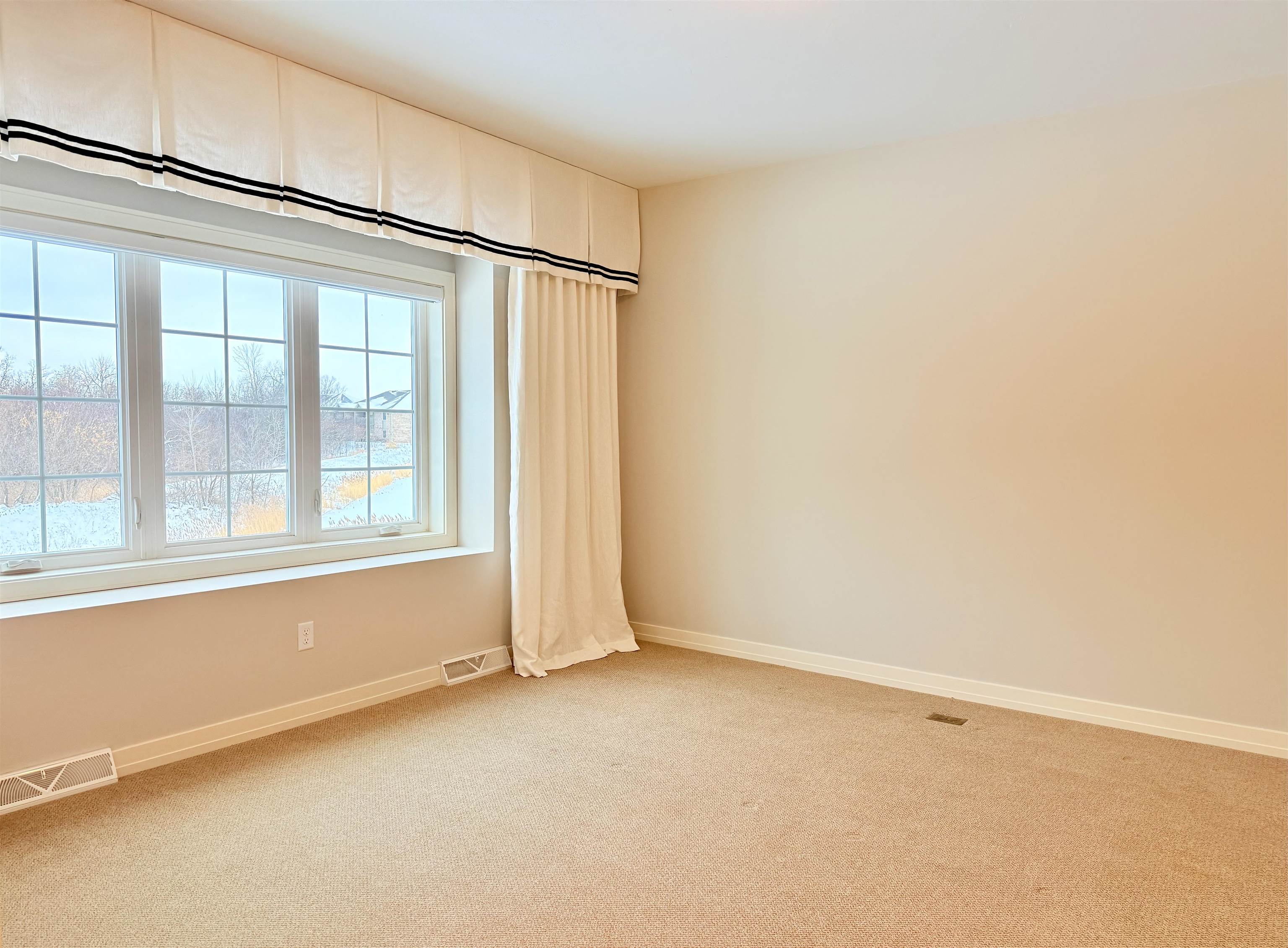 1853 Swan Road De Pere, WI 54115 - Photo 25 of 56