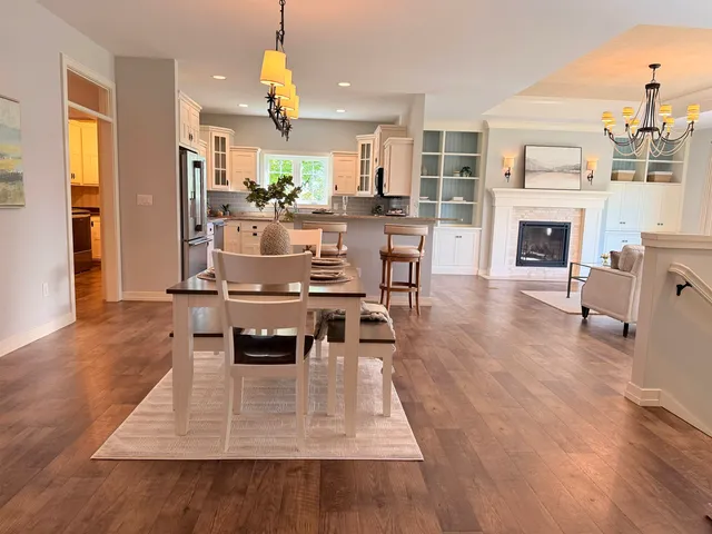 $499,900 | 1853 Swan Road, De Pere, WI 54115