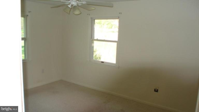 318 Landis Road Hagerstown, MD 21740 - Photo 4 of 11 Bedroom #2