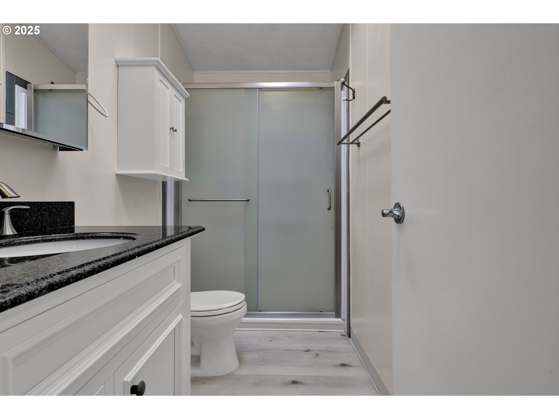 1600 Rhododendron Drive, Unit 150 Florence, OR 97439 - Photo 23 of 45 Bathroom