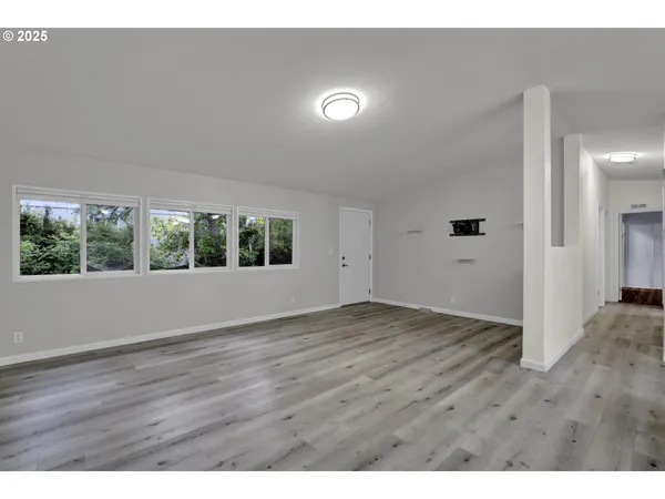 $325,000 | 1600 Rhododendron Drive, Unit 150, Florence, OR 97439