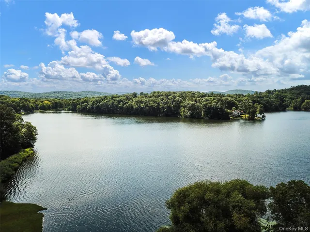 $445,000 | 13 Ripley Road, Patterson, NY 12563