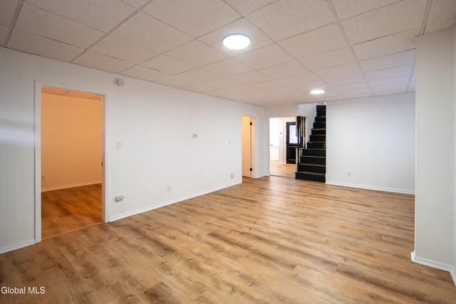 $1,895 | 364 Altamont Avenue, Schenectady, NY 12303