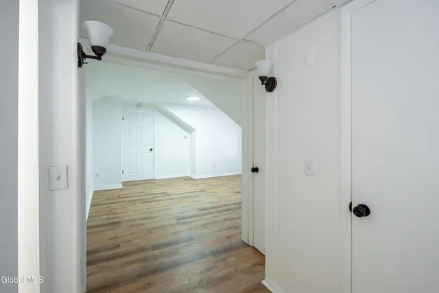 $1,895 | 364 Altamont Avenue, Schenectady, NY 12303