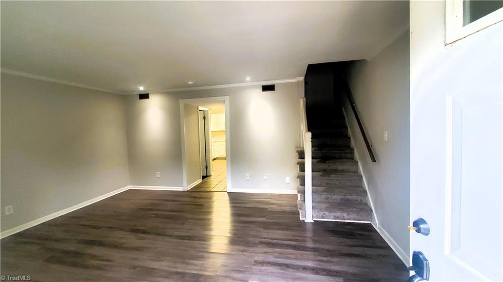 5703 Bramblegate Road, Unit L Greensboro, NC 27409 - Photo 4 of 19 Gallery Image 4