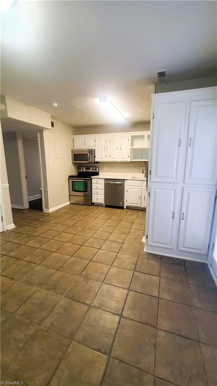 5703 Bramblegate Road, Unit L Greensboro, NC 27409 - Photo 7 of 19 Gallery Image 7