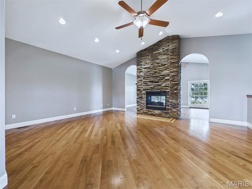 1751 Elizabeth Road Staunton, IL 62088 - Photo 13 of 67