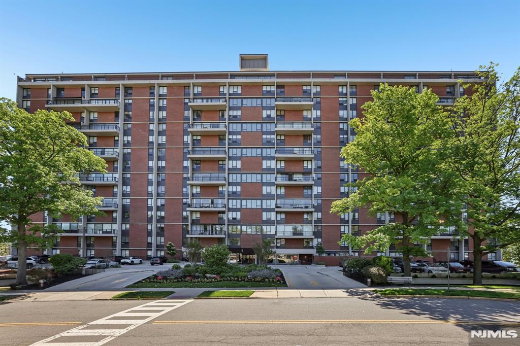 3 Horizon Road, Unit 1021 Fort Lee, NJ 07024 - Photo 17 of 20