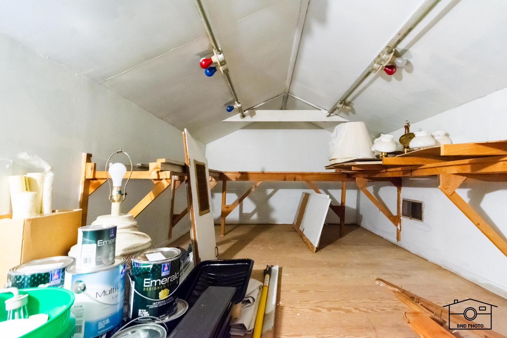 17617 Washington Avenue Homewood, IL 60430 - Photo 15 of 16 a view of gym equipment and children play room