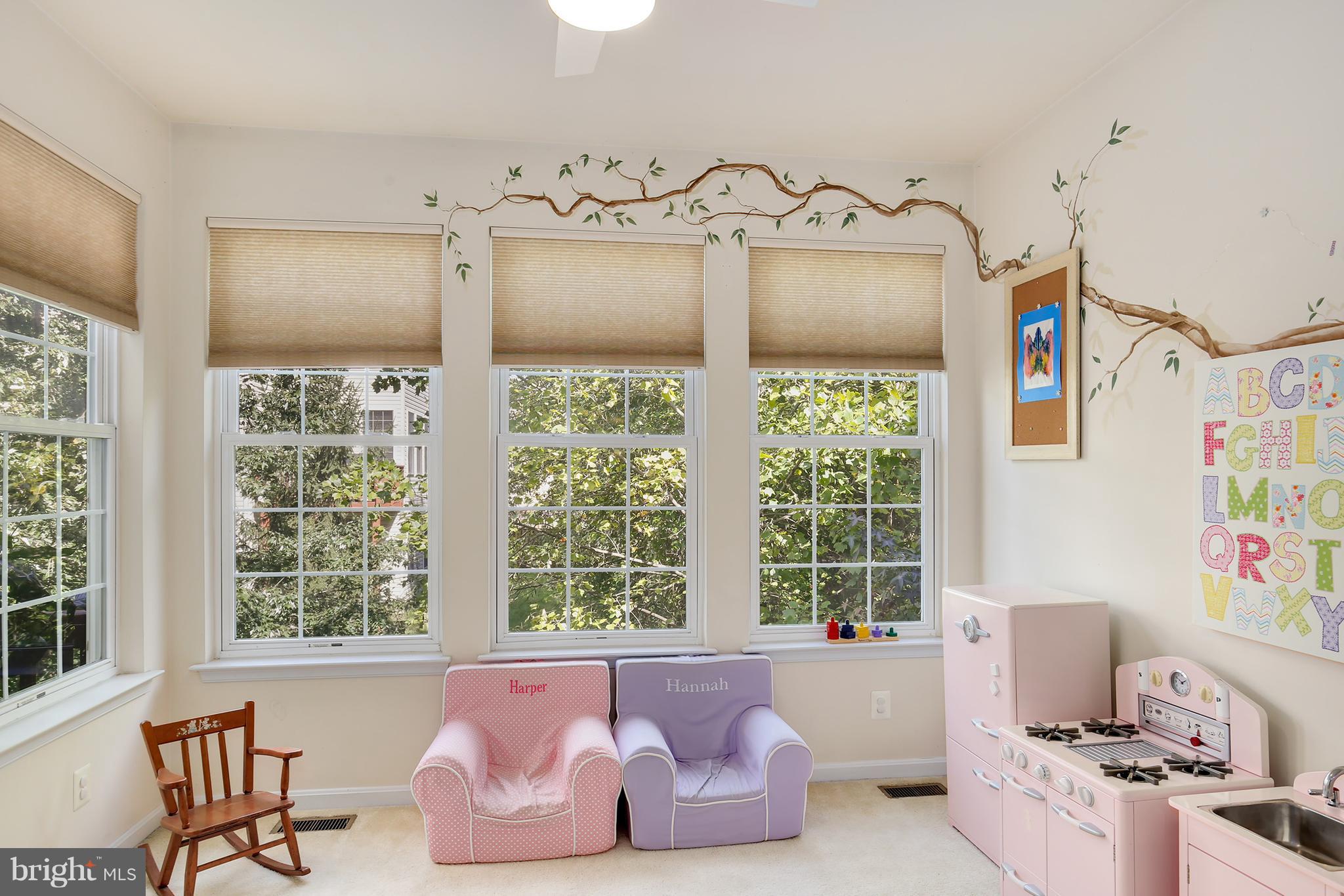 254 Braxton Way, Unit 27 Edgewater, MD 21037 - Photo 13 of 29 Dining Room