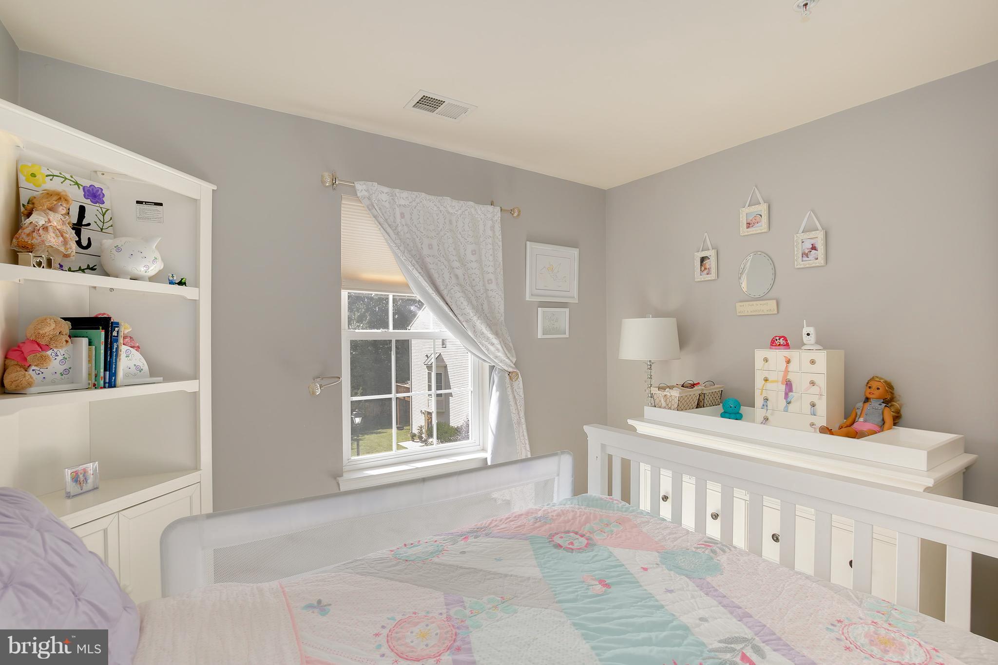 254 Braxton Way, Unit 27 Edgewater, MD 21037 - Photo 21 of 29 Bedroom
