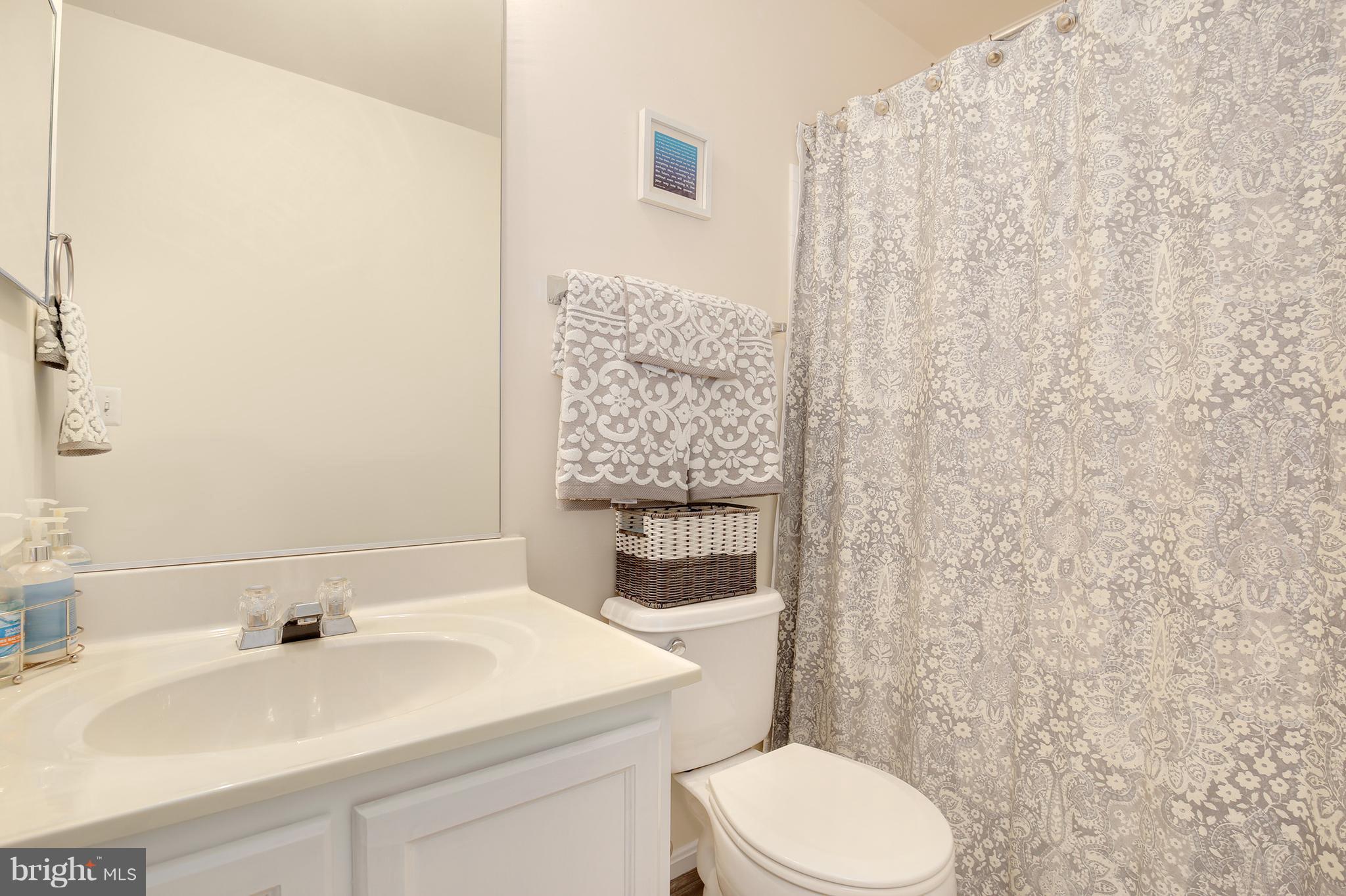 254 Braxton Way, Unit 27 Edgewater, MD 21037 - Photo 22 of 29 Bath