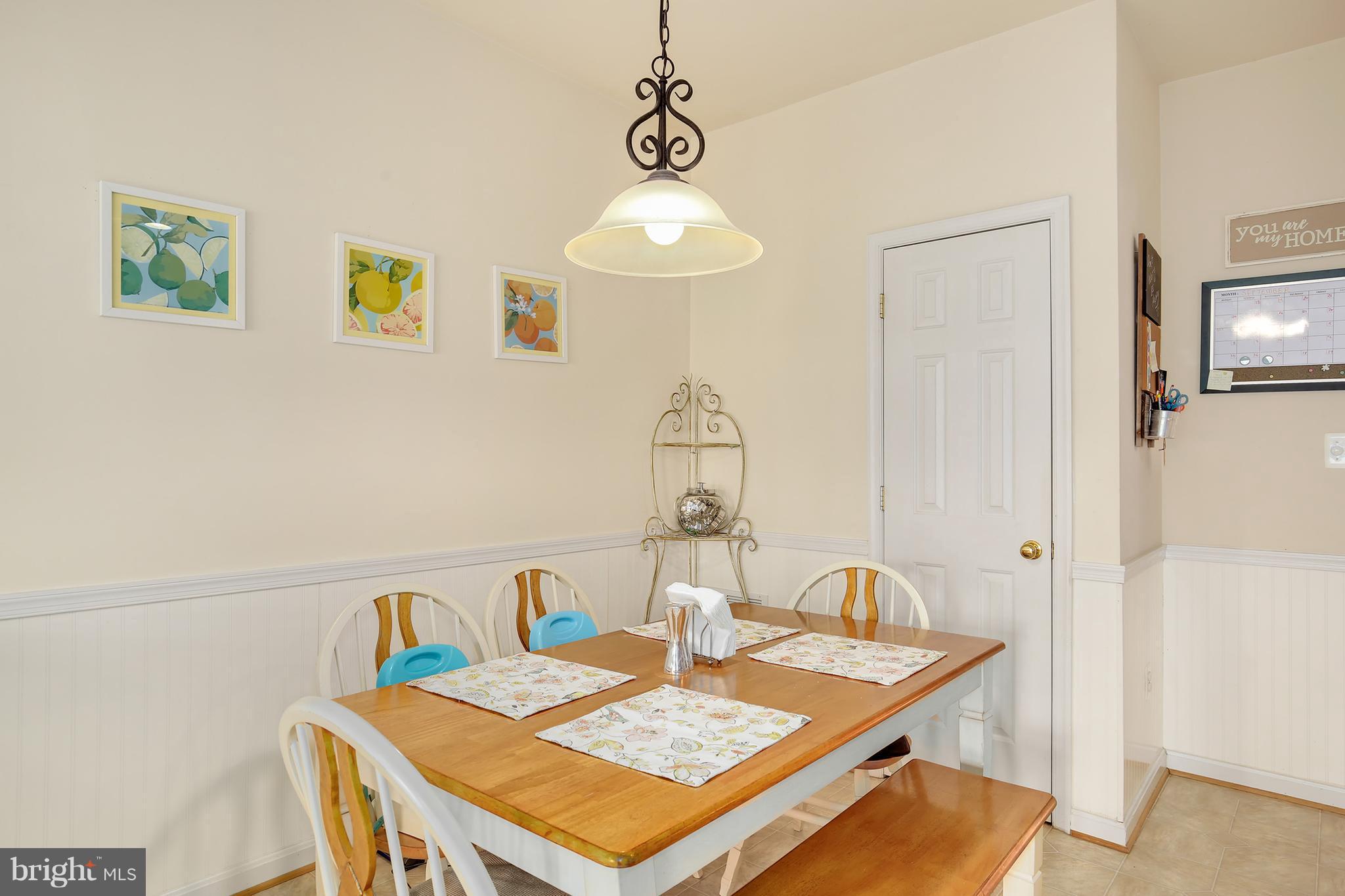 254 Braxton Way, Unit 27 Edgewater, MD 21037 - Photo 7 of 29 Kitchen