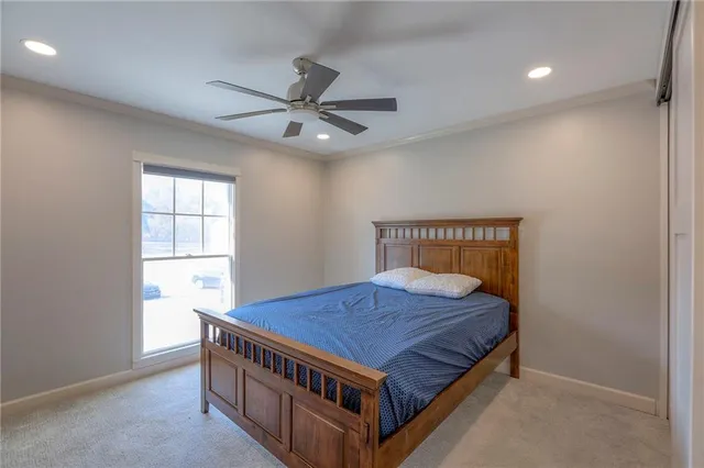 $185,000 | 5163 West 75th Street, Prairie Village, KS 66208