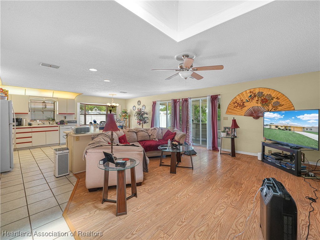 3323 Romeo Street Sebring, FL 33872 - Photo 8 of 37 Gallery Image 8