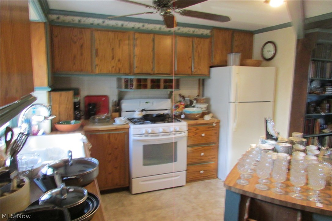 12598 Claridon Troy Road Chardon, OH 44024 - Photo 6 of 19 Gallery Image 6