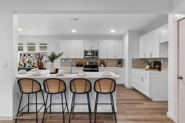 $559,990 | 13391 North Loveland Way, Hayden, ID 83835