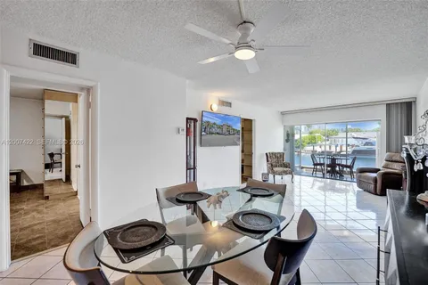 $229,900 | 455 Paradise Isle Boulevard, Unit 104, Hallandale Beach, FL 33009