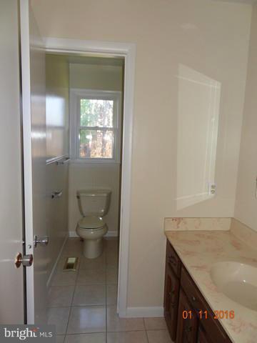 3303 Lineboro Road Manchester, MD 21102 - Photo 6 of 12 Bath