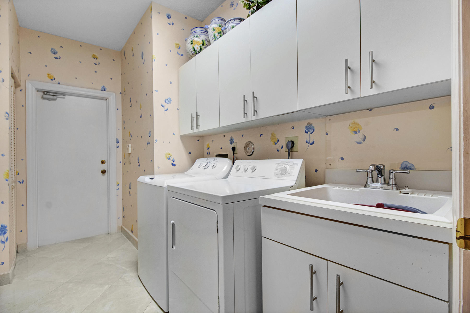 10499 Stonebridge Boulevard Boca Raton, FL 33498 - Photo 39 of 62 _MG_0552_3_4