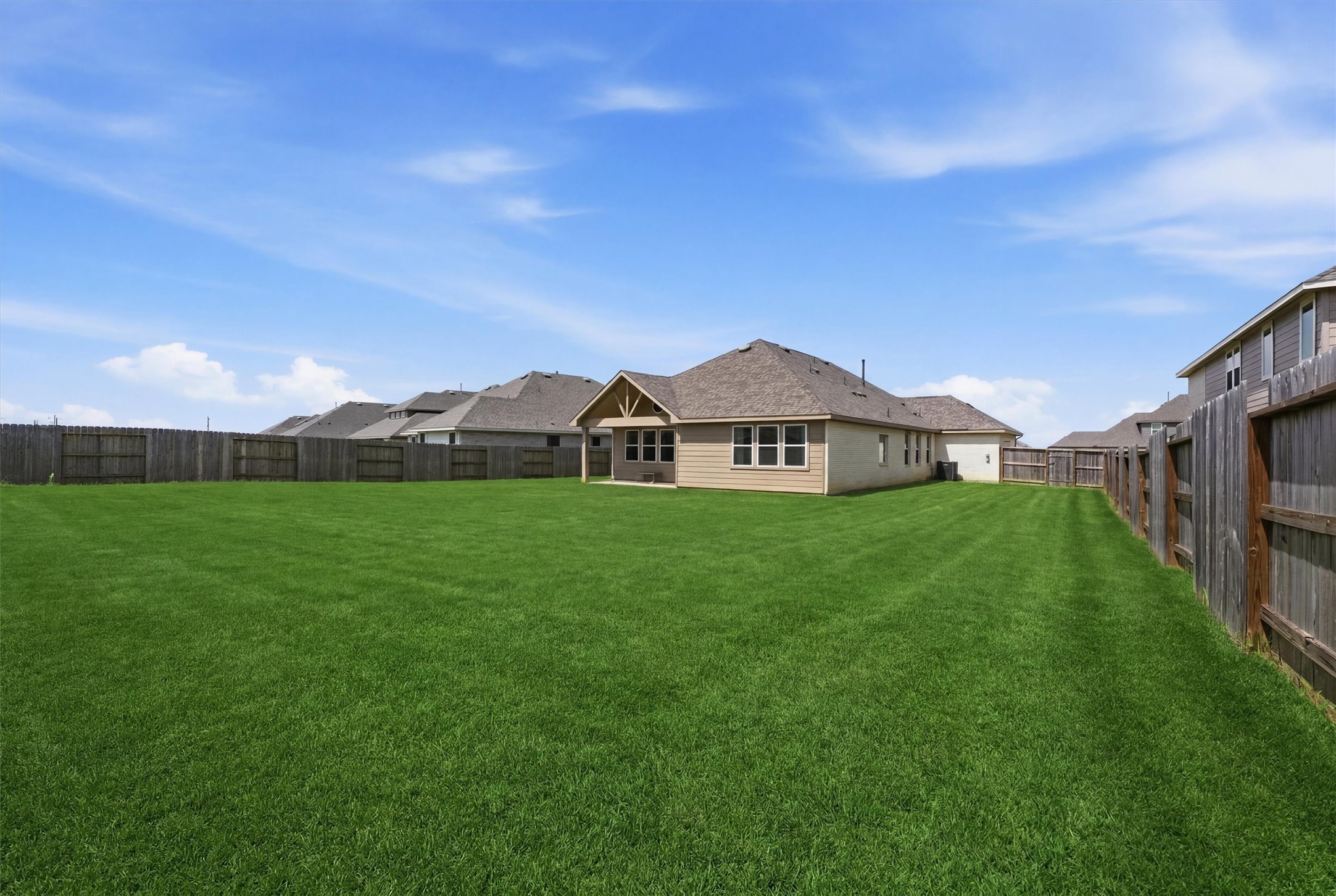 1160 Imperial Ranch Way Dayton, TX 77535 - Photo 33 of 45 Plenty of room to play or entertain