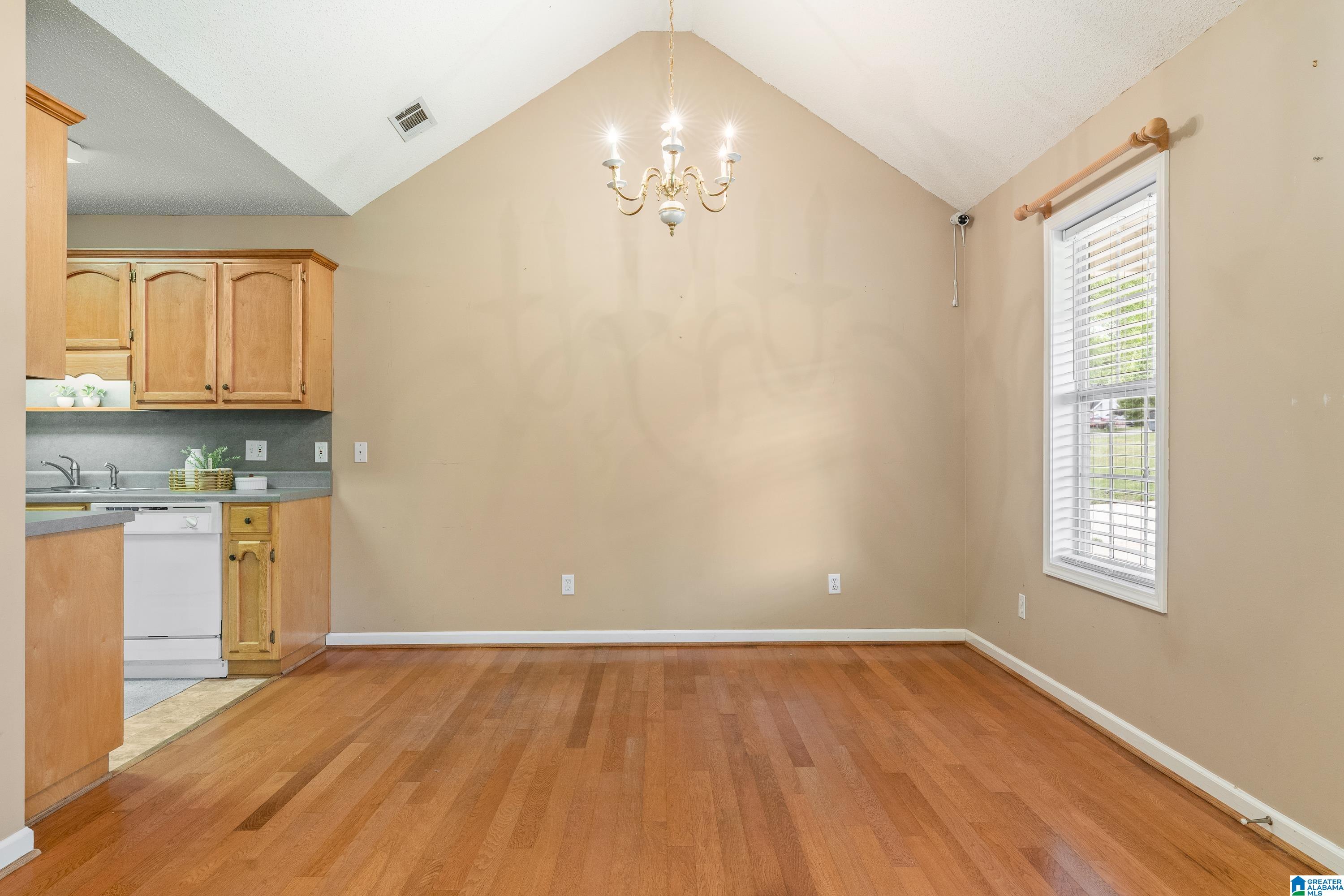 82 Crescent Lane McCalla, AL 35111 - Photo 10 of 36