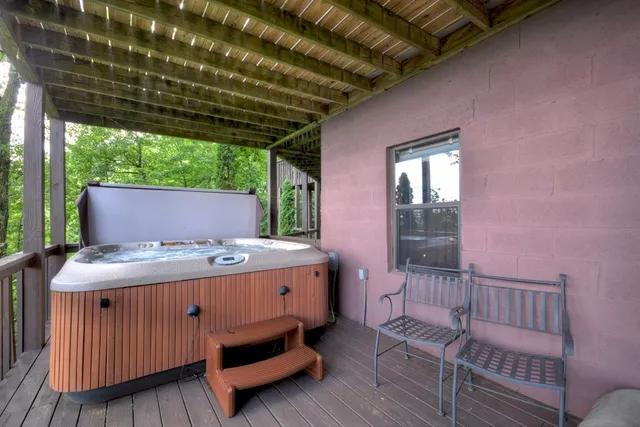 $765,000 | 65 Wild Turkey Drive, Murphy, NC 28906