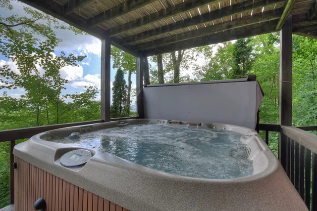 $765,000 | 65 Wild Turkey Drive, Murphy, NC 28906