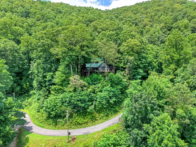 $765,000 | 65 Wild Turkey Drive, Murphy, NC 28906