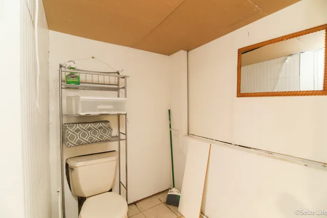 $320,000 | 52 Wren Road, Carpentersville, IL 60110