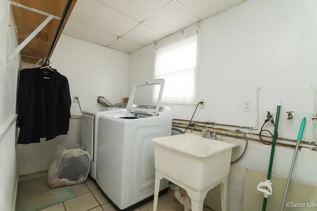 $320,000 | 52 Wren Road, Carpentersville, IL 60110