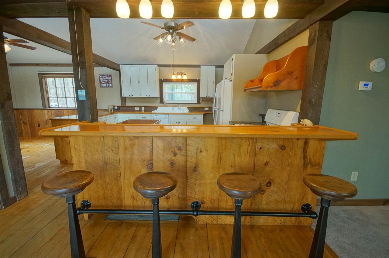 11 Deerfield Road Raymond, NH 03077 - Photo 4 of 39