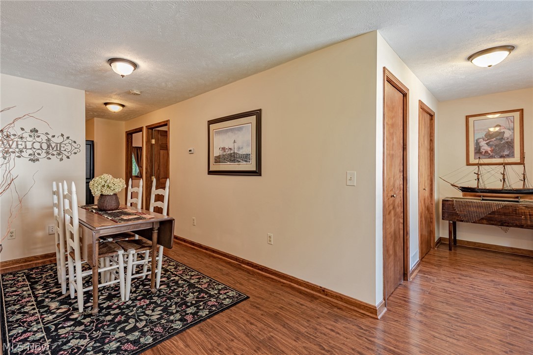 7386 Chagrin Road Chagrin Falls, OH 44023 - Photo 3 of 34 Gallery Image 3
