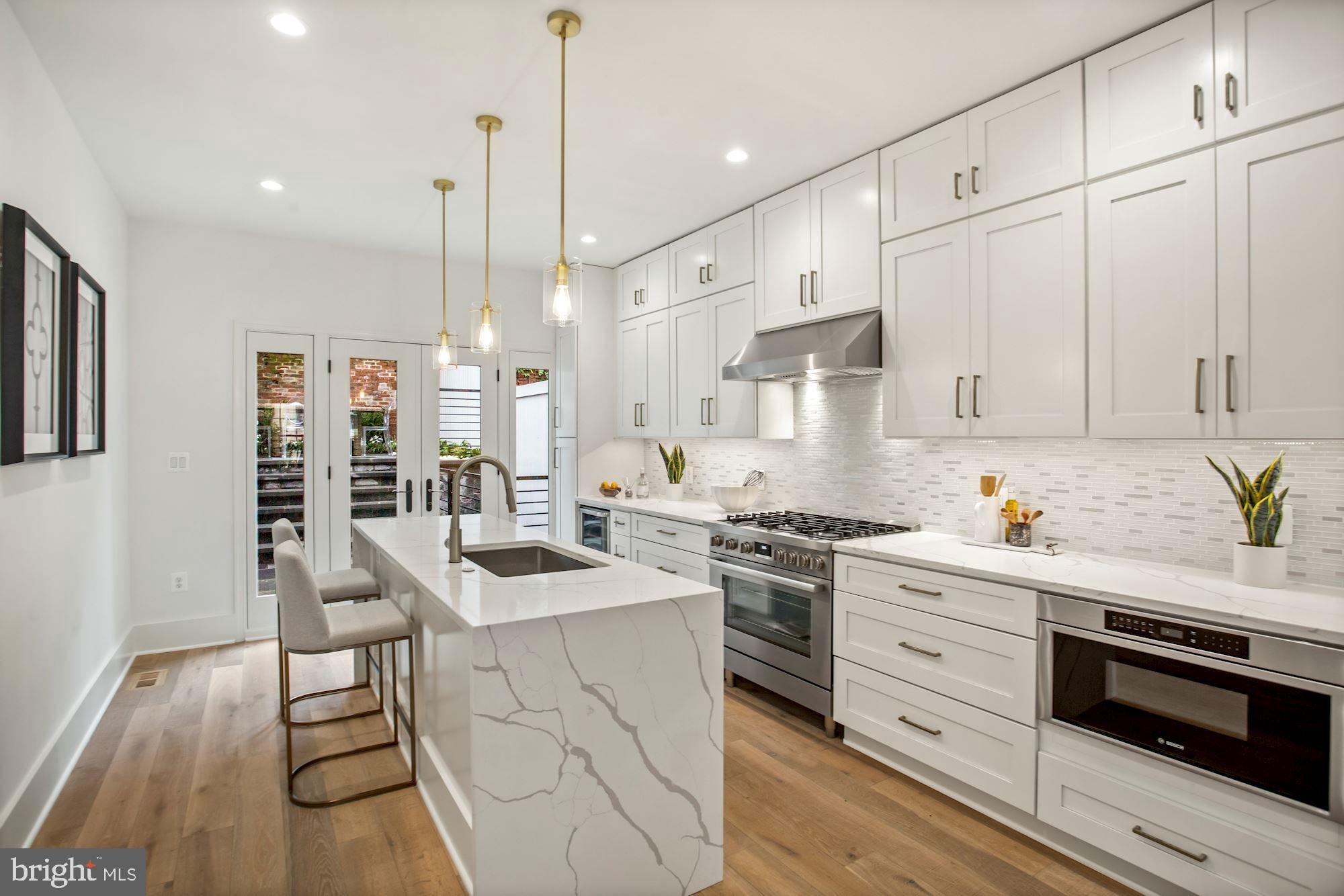 1663 32nd Street Northwest Washington, DC 20007 - Photo 5 of 15