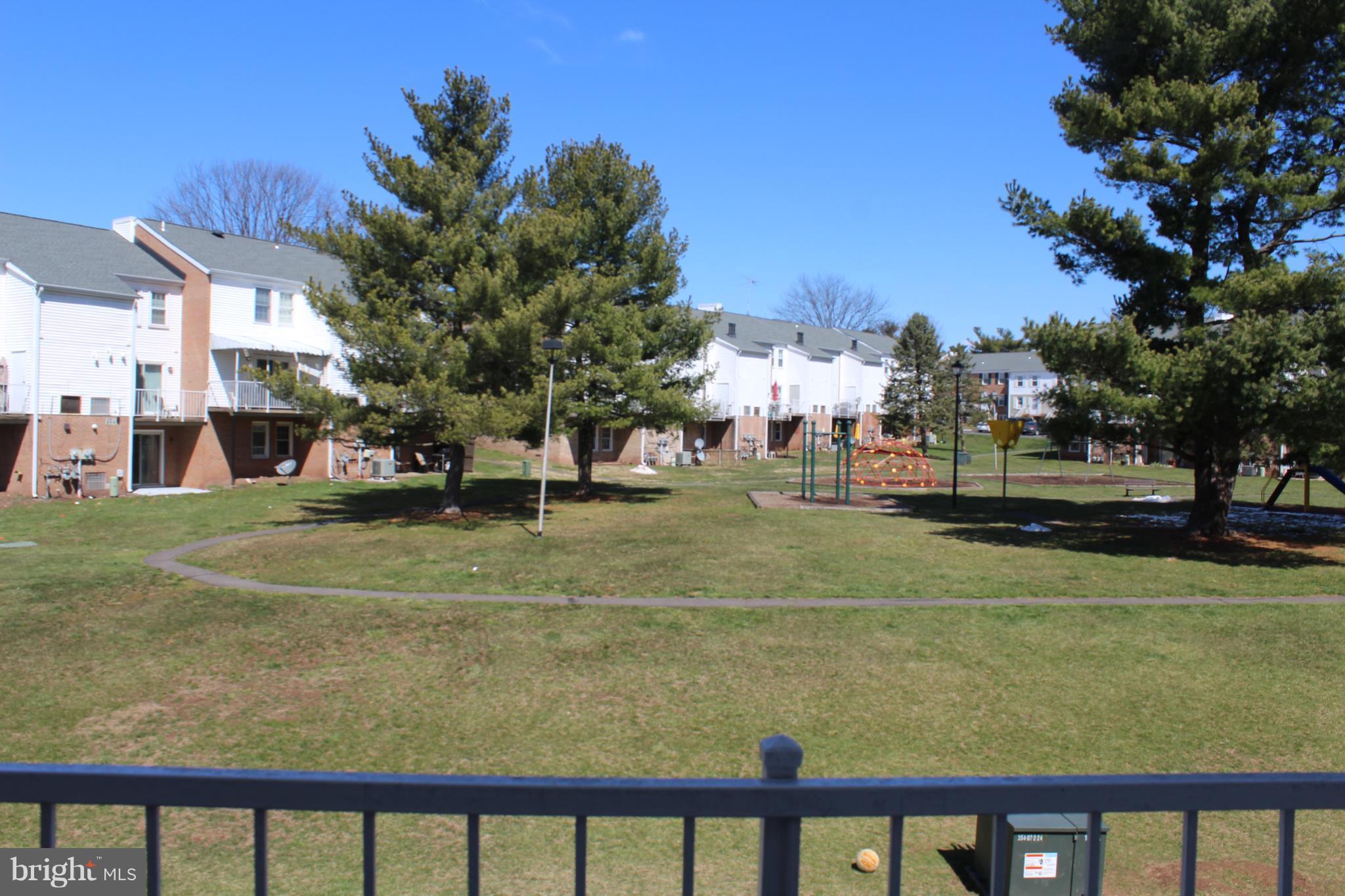 14528 Golden Oak Road Centreville, VA 20121 - Photo 12 of 25 View