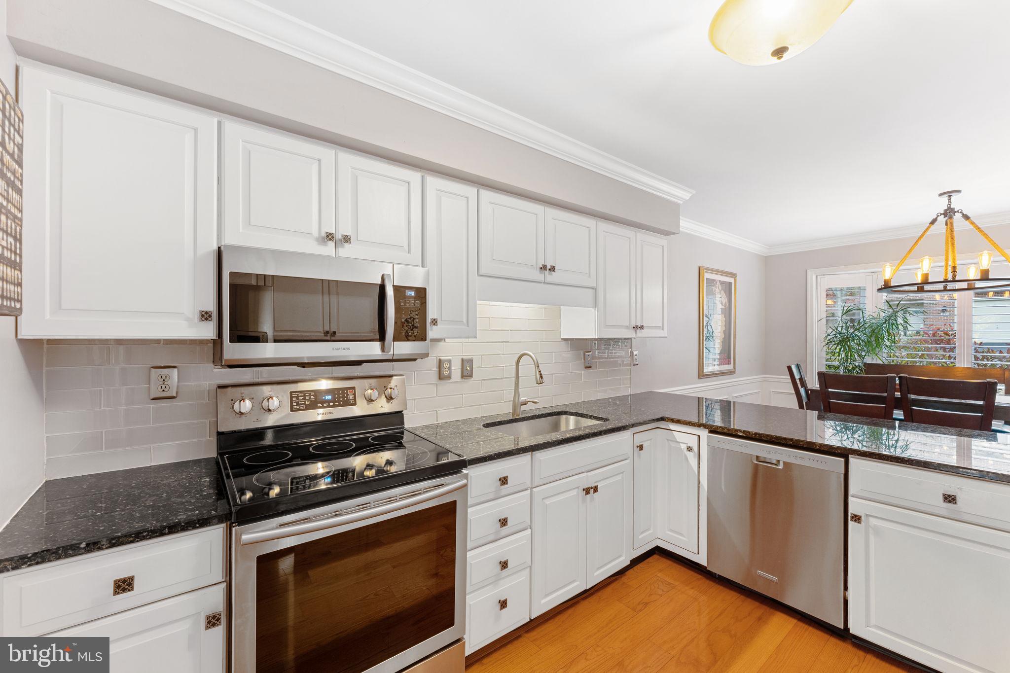 504 Brighton Road Devon, PA 19333 - Photo 9 of 40