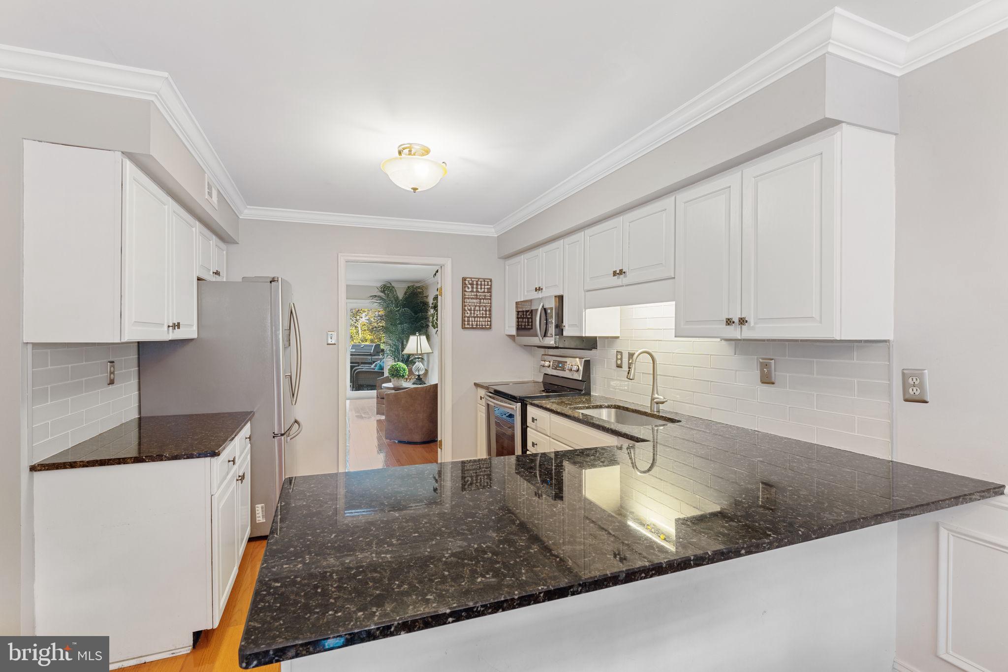 504 Brighton Road Devon, PA 19333 - Photo 10 of 40