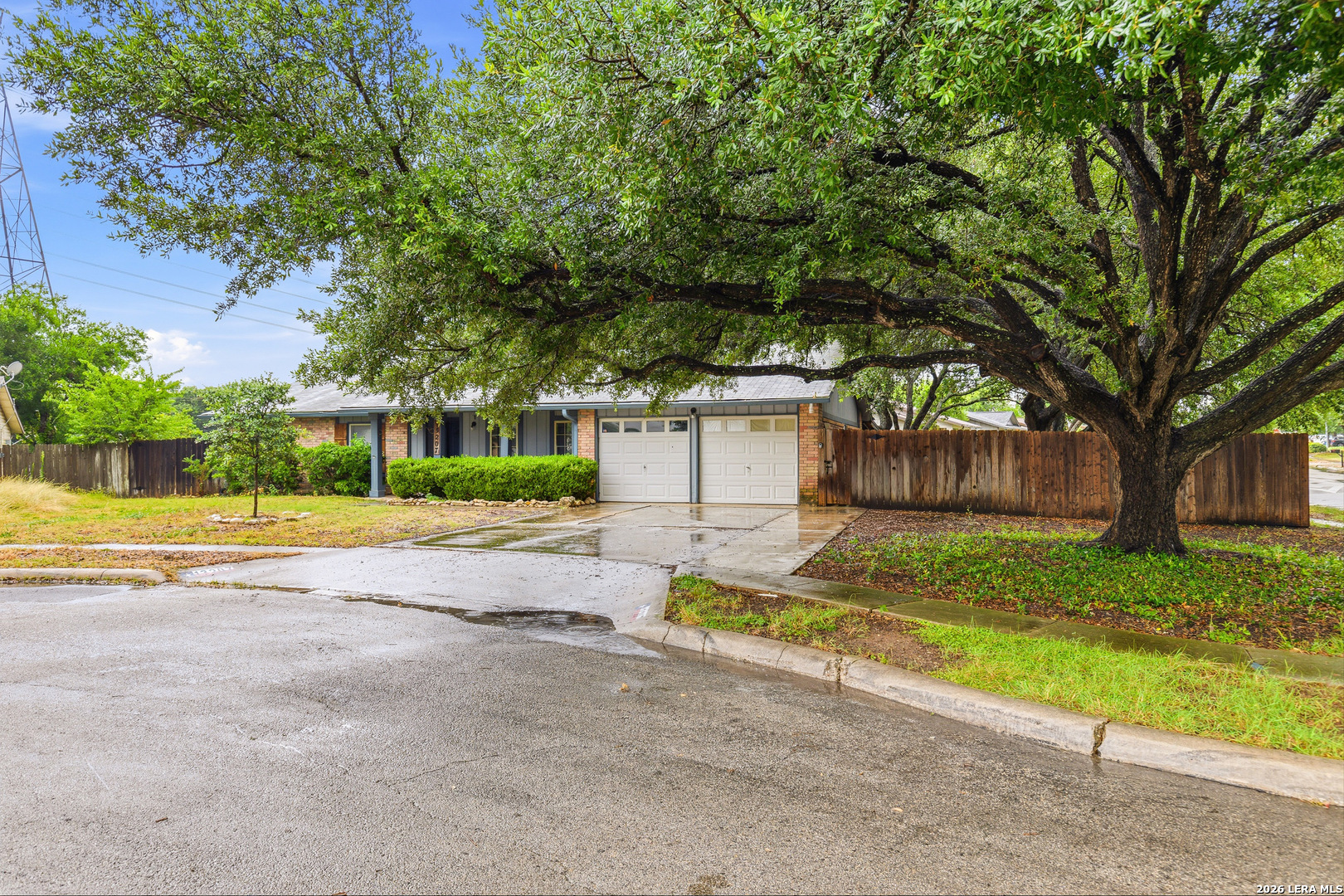 13207 Monte Rio Street San Antonio, TX 78233 - Photo 2 of 24