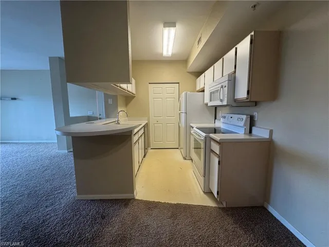 $1,295 | 6321 Aragon Way, Unit 206, Fort Myers, FL 33966